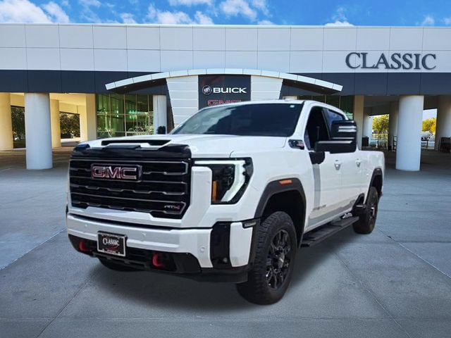 Used 2025 GMC Sierra 2500 AT4 AWD/4WD image 3