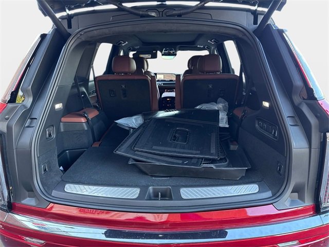 New 2026 Cadillac Vistiq Platinum w/ LPO, Floor Liner Package image 6