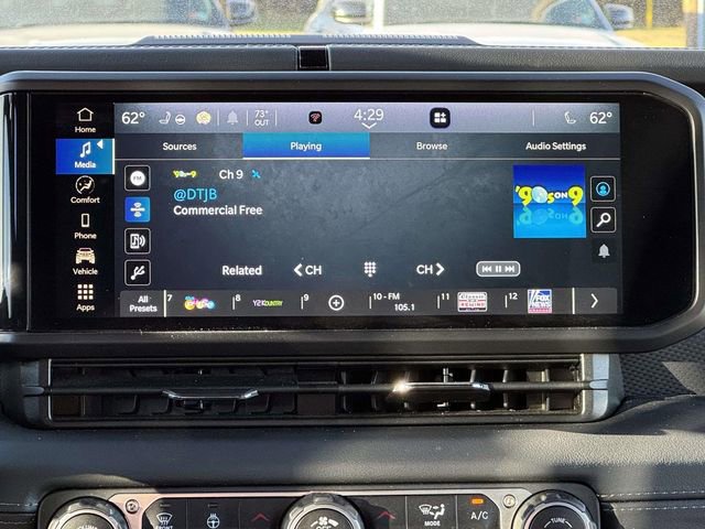 Used 2024 Jeep Wrangler Rubicon w/ Convenience Group image 3