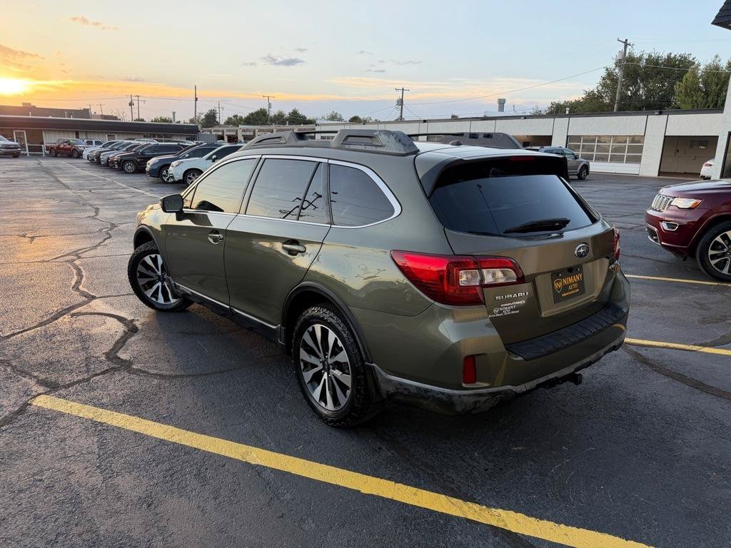 Used 2015 Subaru Outback 2.5i Limited AWD/4WD image 46