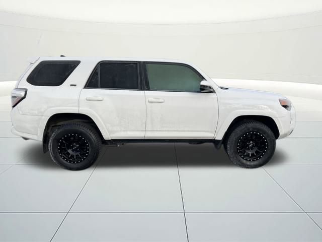 Used 2018 Toyota 4Runner SR5 image 6
