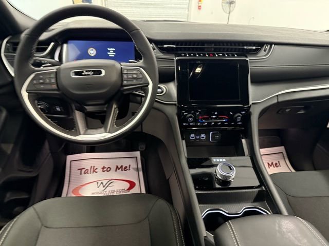 New 2026 Jeep Grand Cherokee L Laredo image 19