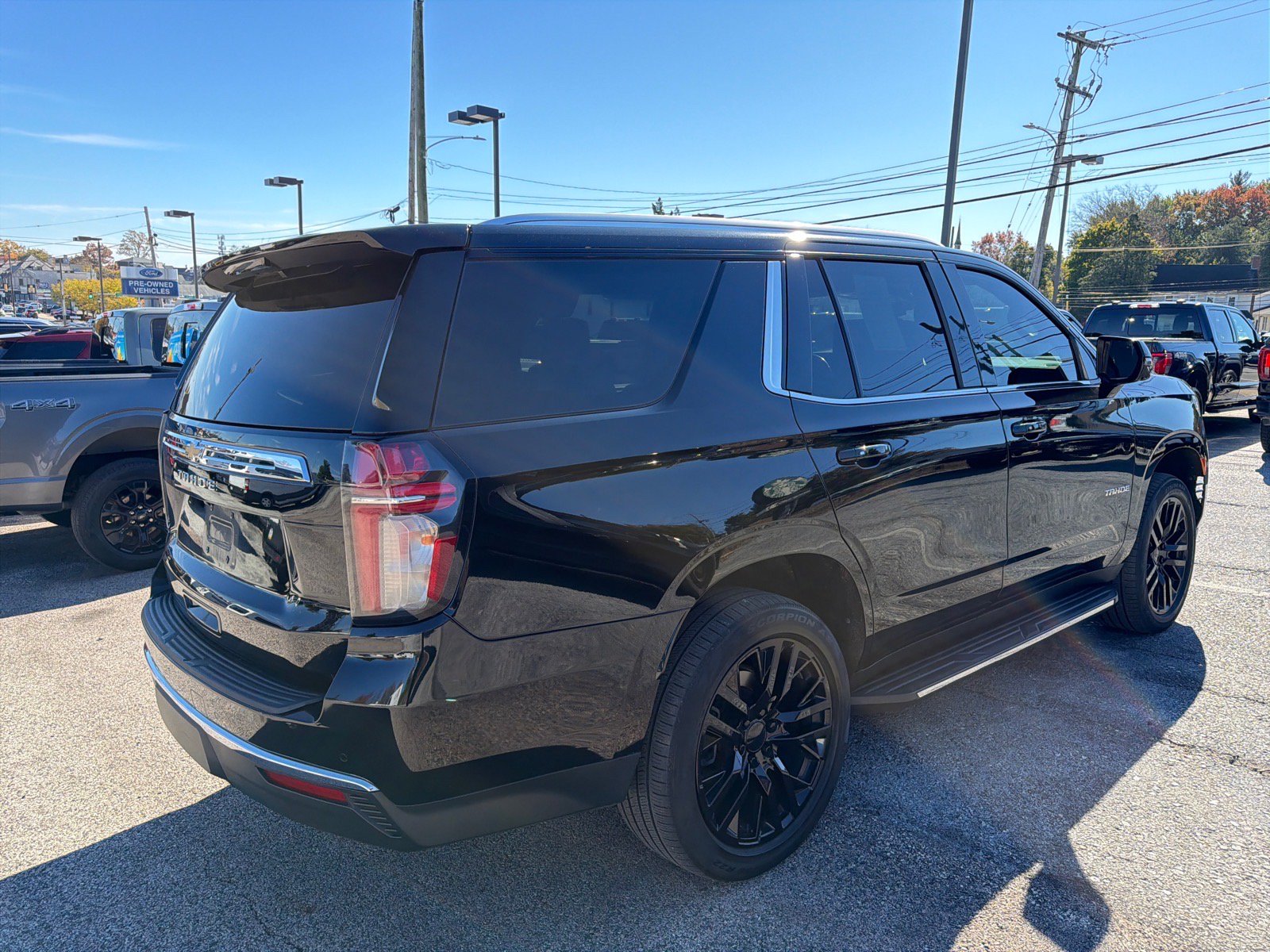 Used 2021 Chevrolet Tahoe LT w/ LT Signature Package AWD/4WD image 6