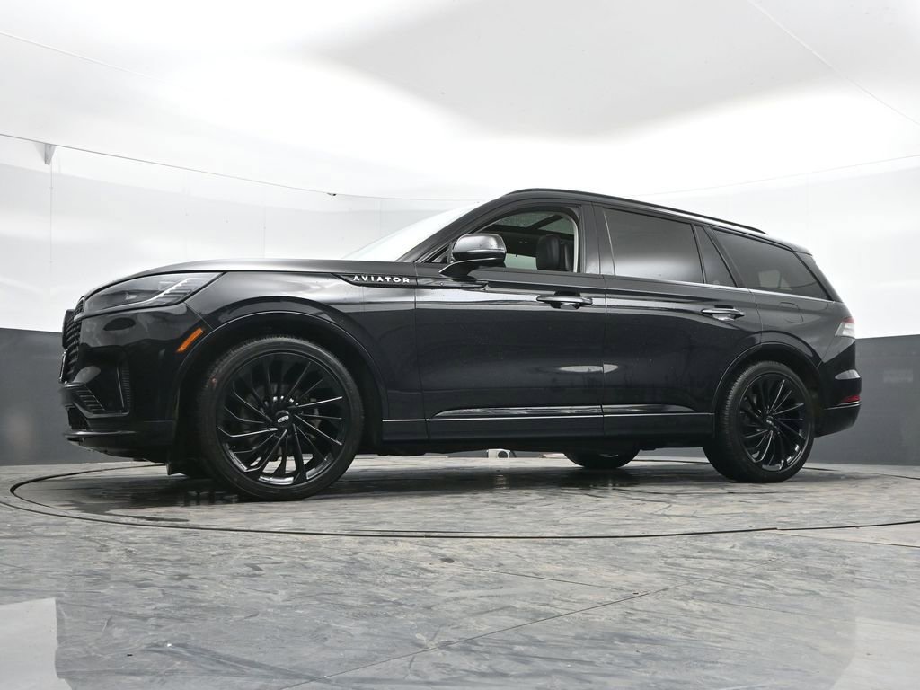 Used 2025 Lincoln Aviator Reserve w/ Equipment Group 201A image 51