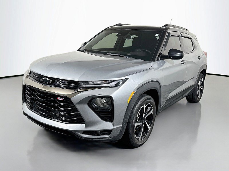 Used 2023 Chevrolet TrailBlazer RS w/ Convenience Package FWD image 3