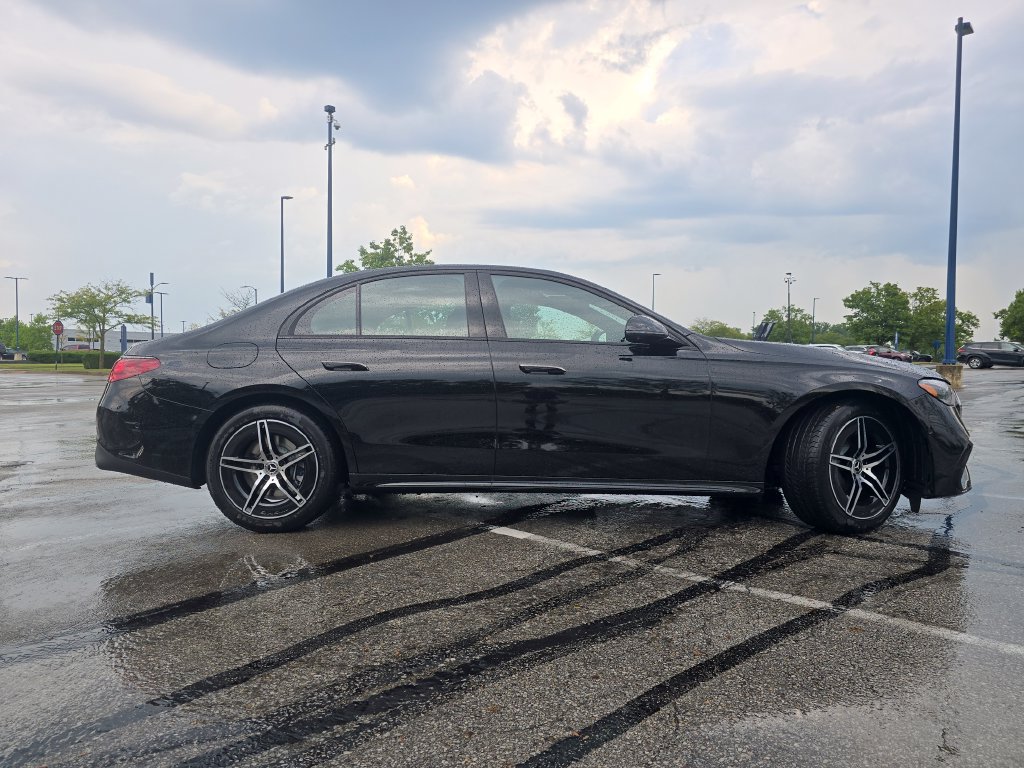 New 2027 Mercedes-Benz E 450 4MATIC Sedan image 16