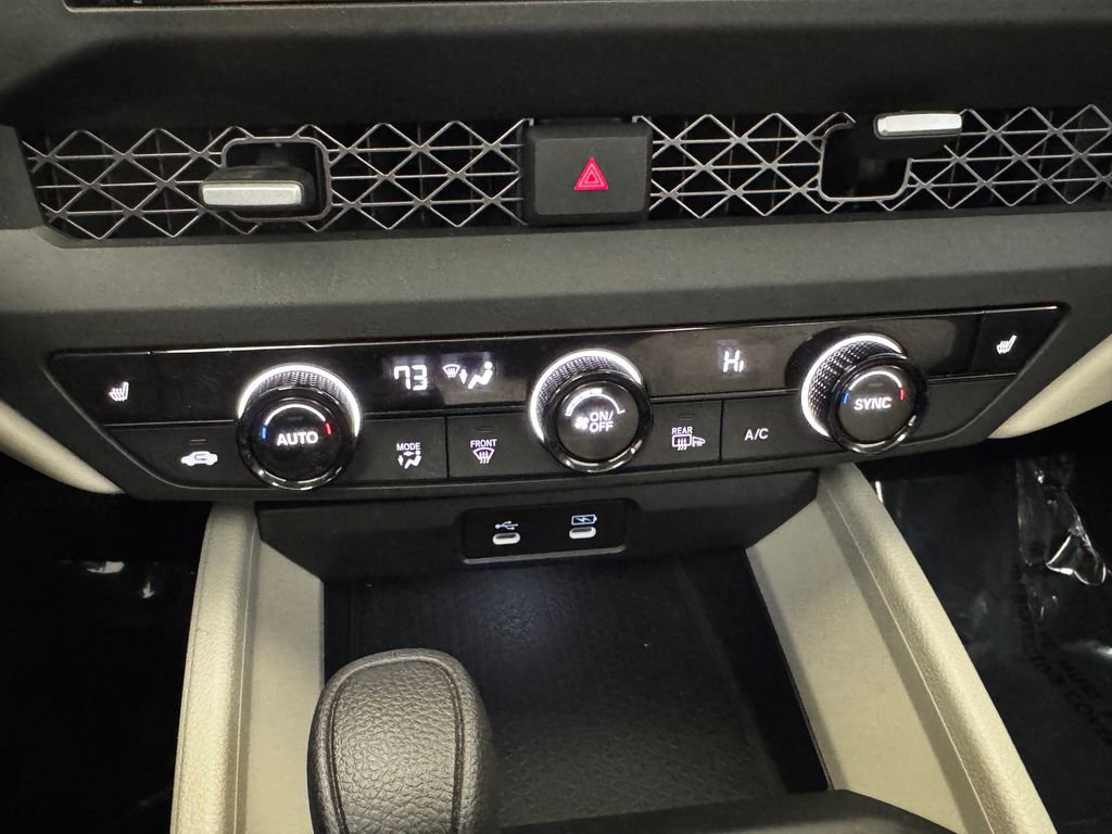 Used 2025 Honda Accord SE image 22