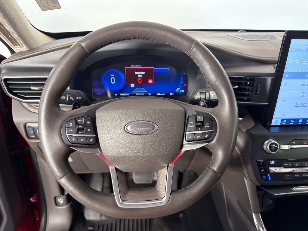 Certified 2020 Ford Explorer Platinum w/ Premium Technology Package AWD/4WD image 13