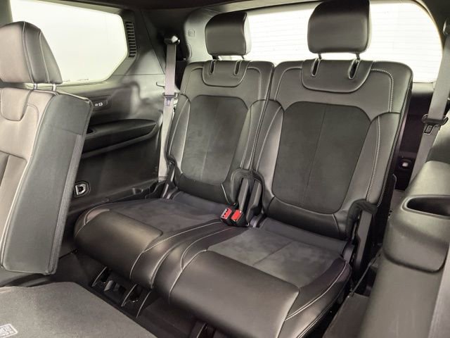 Used 2024 Jeep Grand Cherokee L Laredo image 50