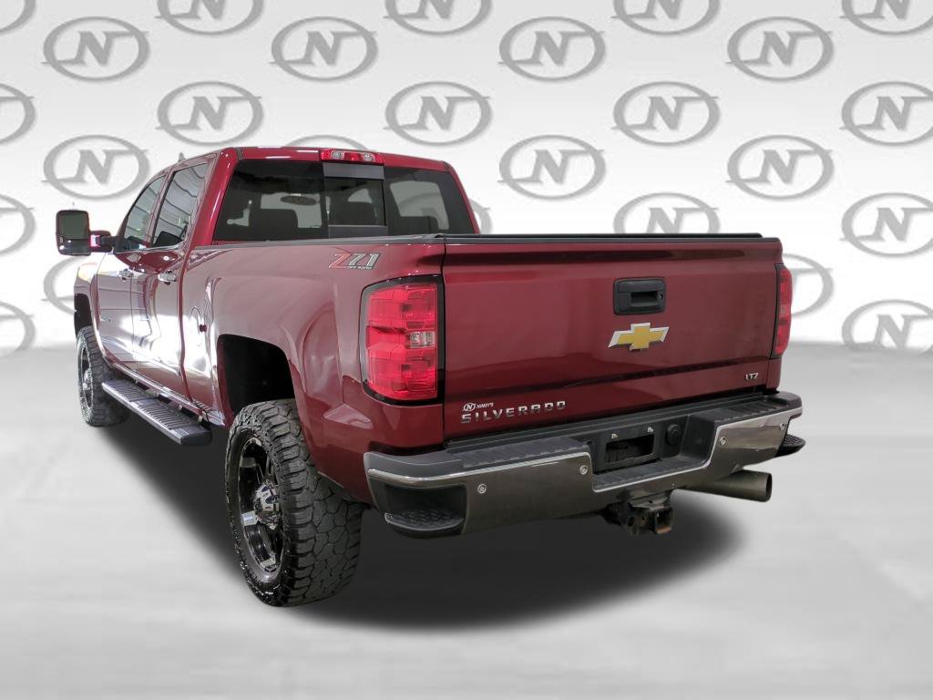 Used 2018 Chevrolet Silverado 2500 LTZ w/ Duramax Plus Package AWD/4WD image 7