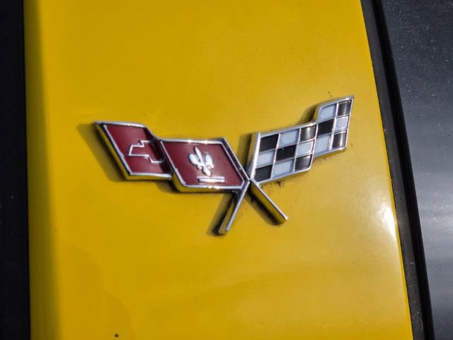 Used 2006 Chevrolet Corvette Z06 w/ Preferred Equipment Group image 8