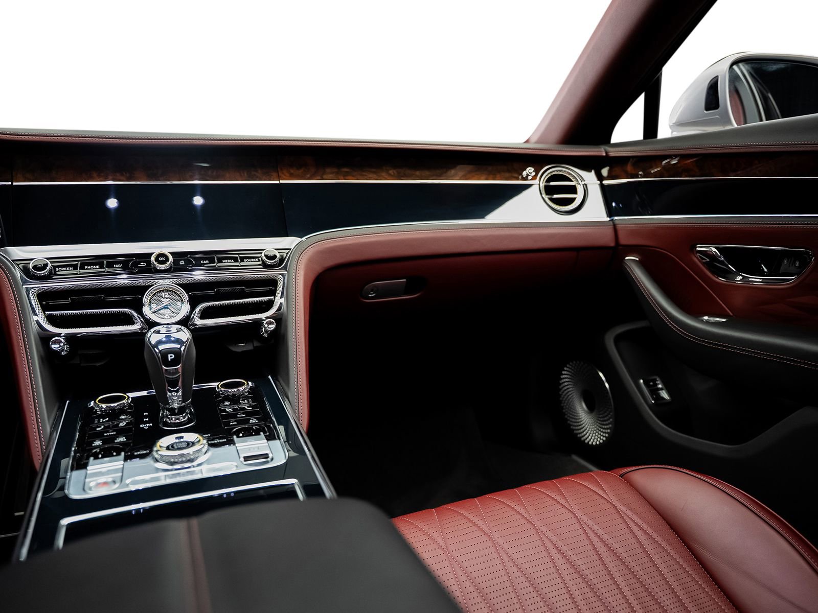 Used 2022 Bentley Flying Spur W12 AWD/4WD image 43