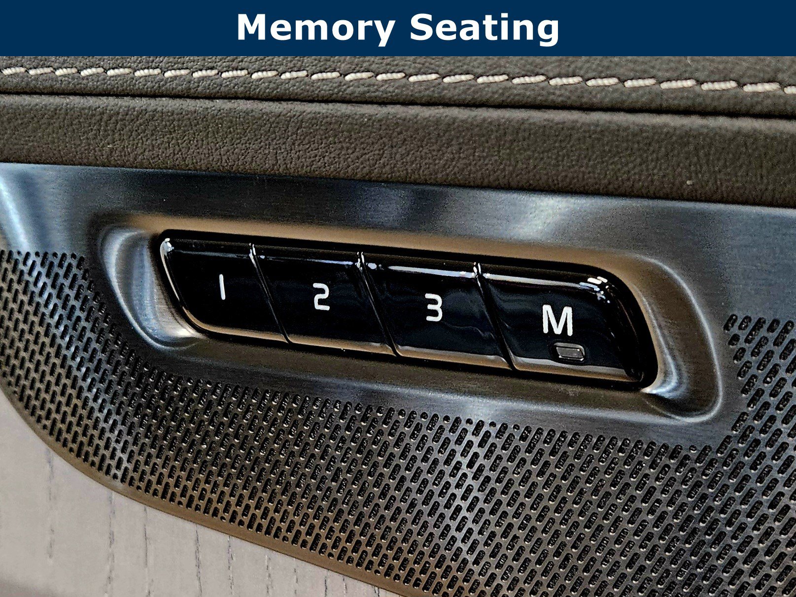 New 2026 Volvo XC90 B6 Ultra w/ Protection Package image 34