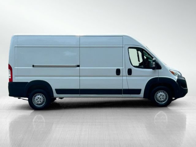 Used 2024 RAM ProMaster 2500 w/ Convenience Group FWD image 3