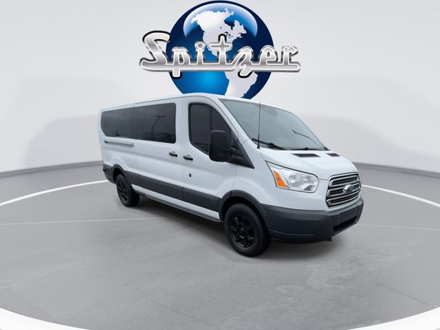 Used 2018 Ford Transit 350 XLT image 4