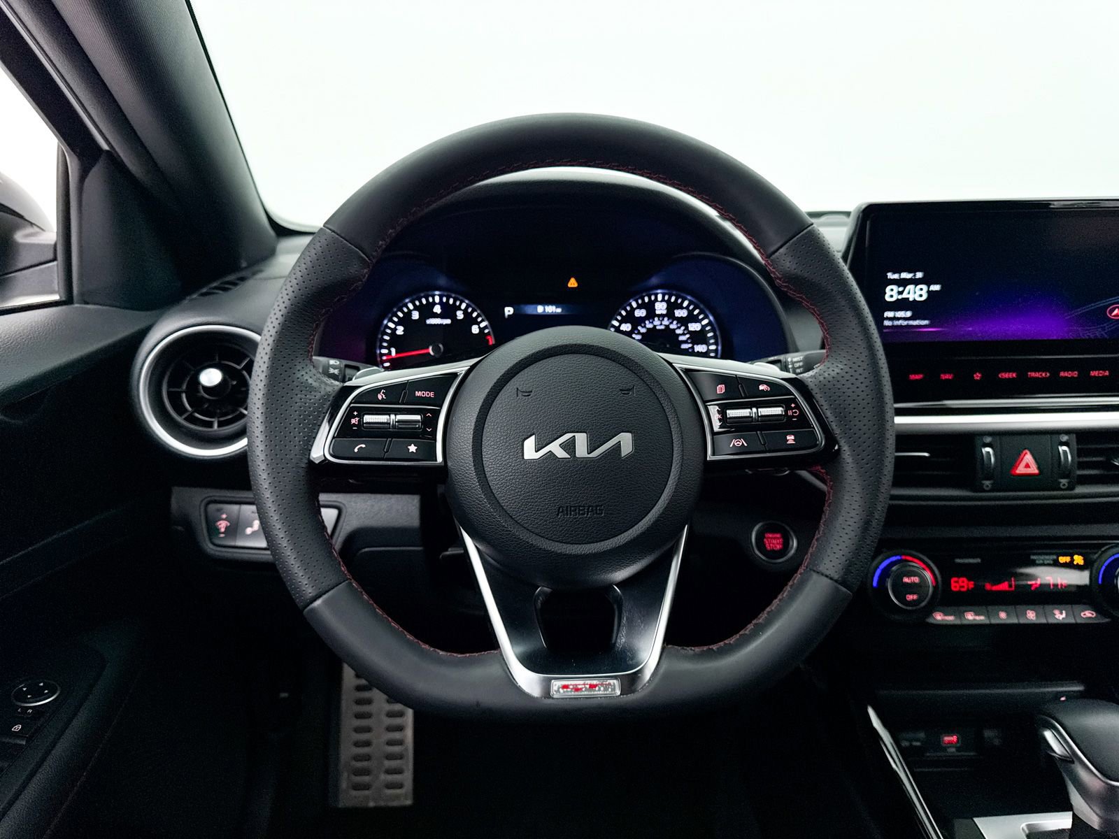 Used 2024 Kia Forte GT image 3