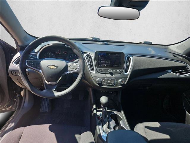 Used 2023 Chevrolet Malibu LS FWD image 24