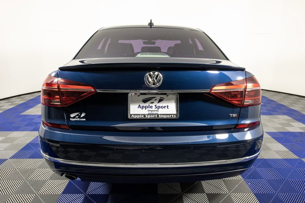 Used 2018 Volkswagen Passat 2.0T SE image 6