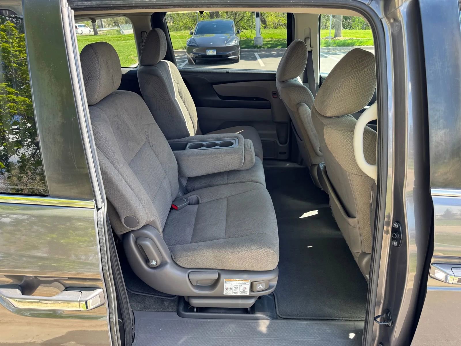 Used 2015 Honda Odyssey EX image 12