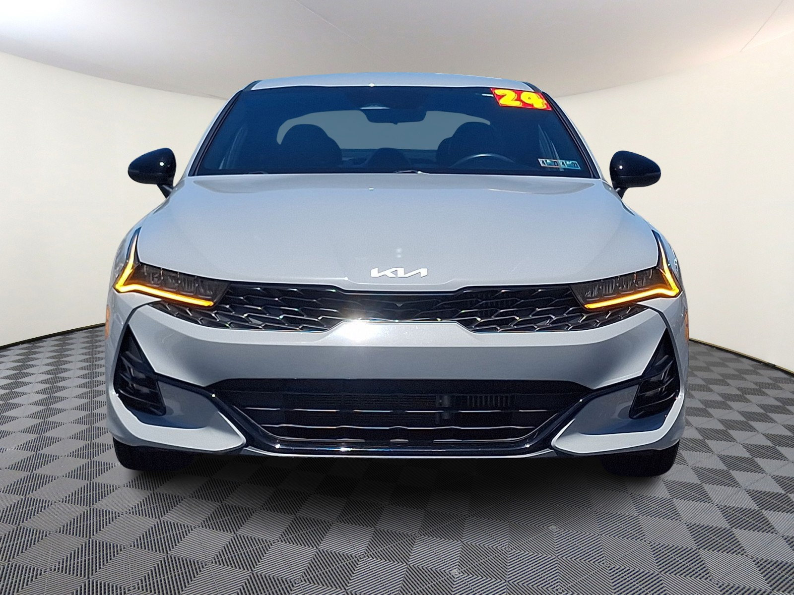 Used 2024 Kia K5 GT-Line FWD image 2