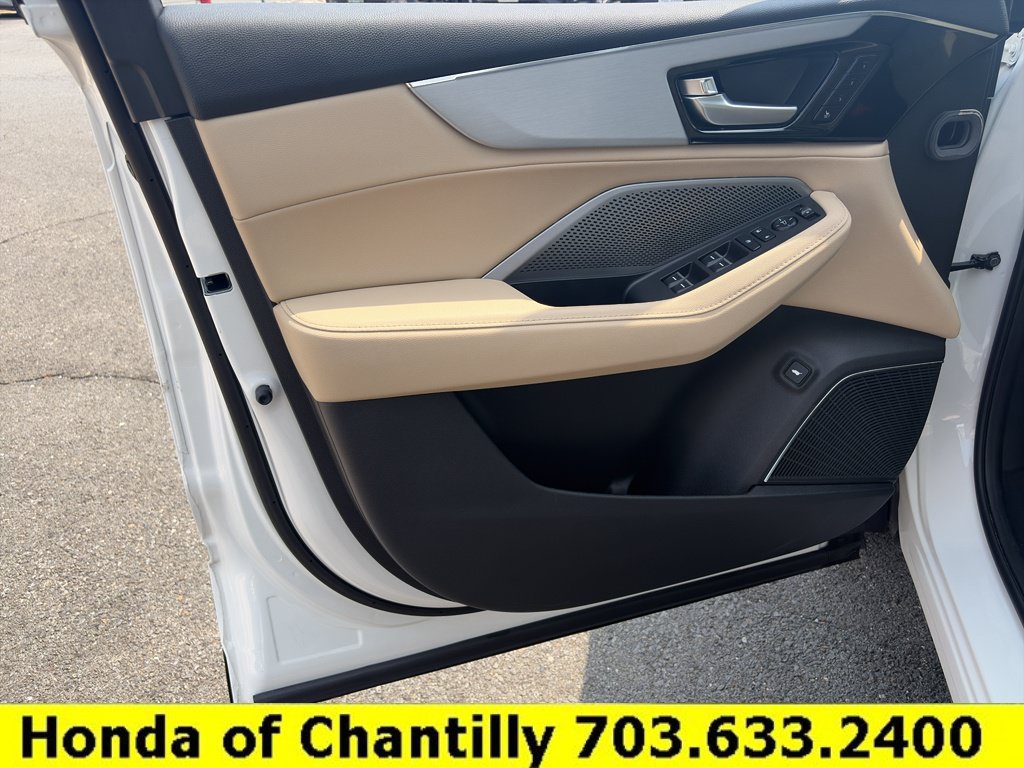 Used 2026 Acura MDX FWD image 22