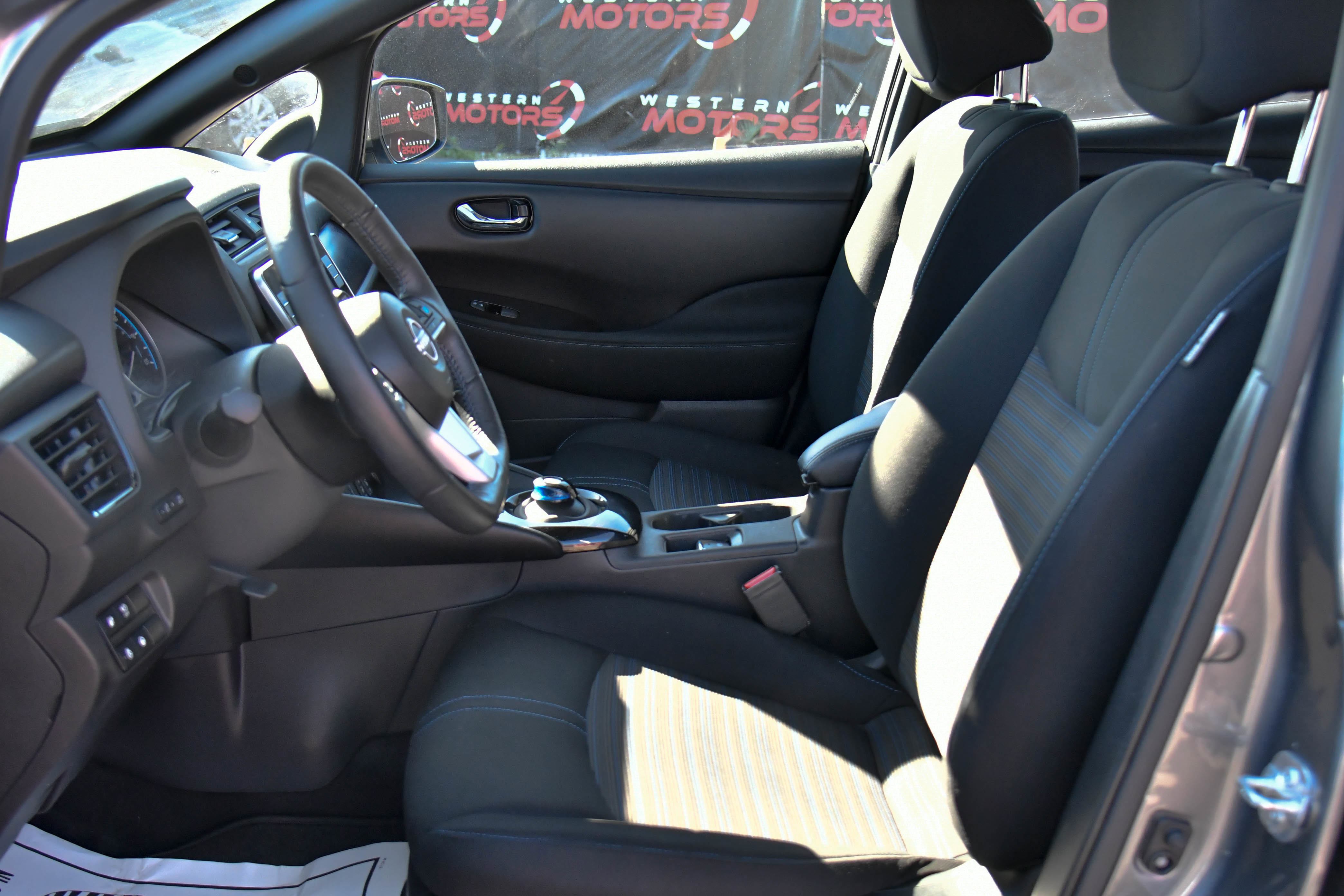 Used 2024 Nissan Leaf SV Plus image 17