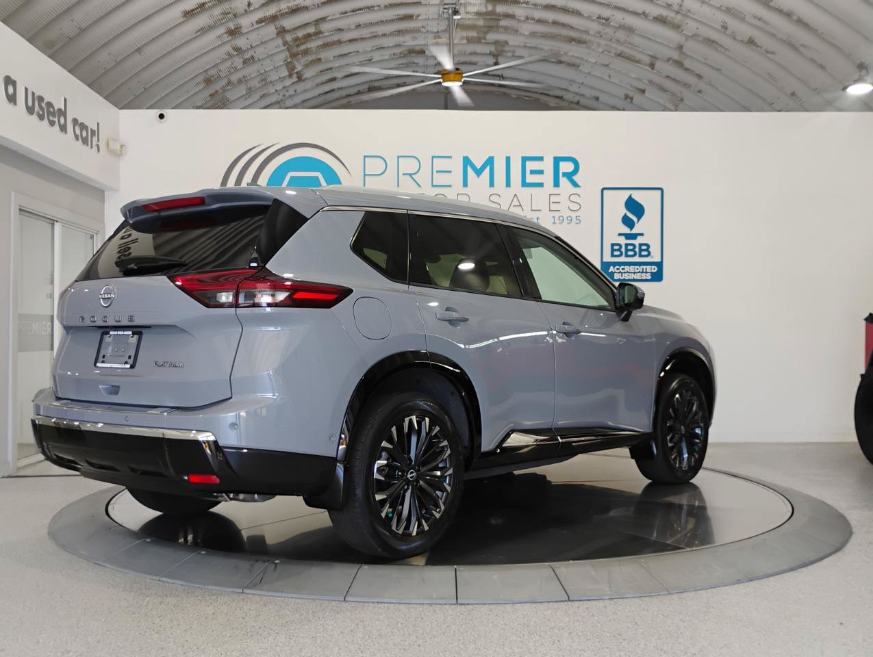 Used 2024 Nissan Rogue Platinum w/ Platinum Premium Package FWD image 24
