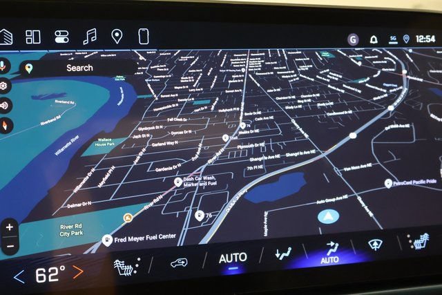 New 2026 Chevrolet Equinox EV LT FWD image 21