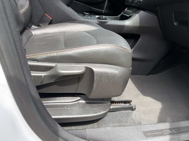 Used 2019 GMC Terrain SLT AWD/4WD image 14