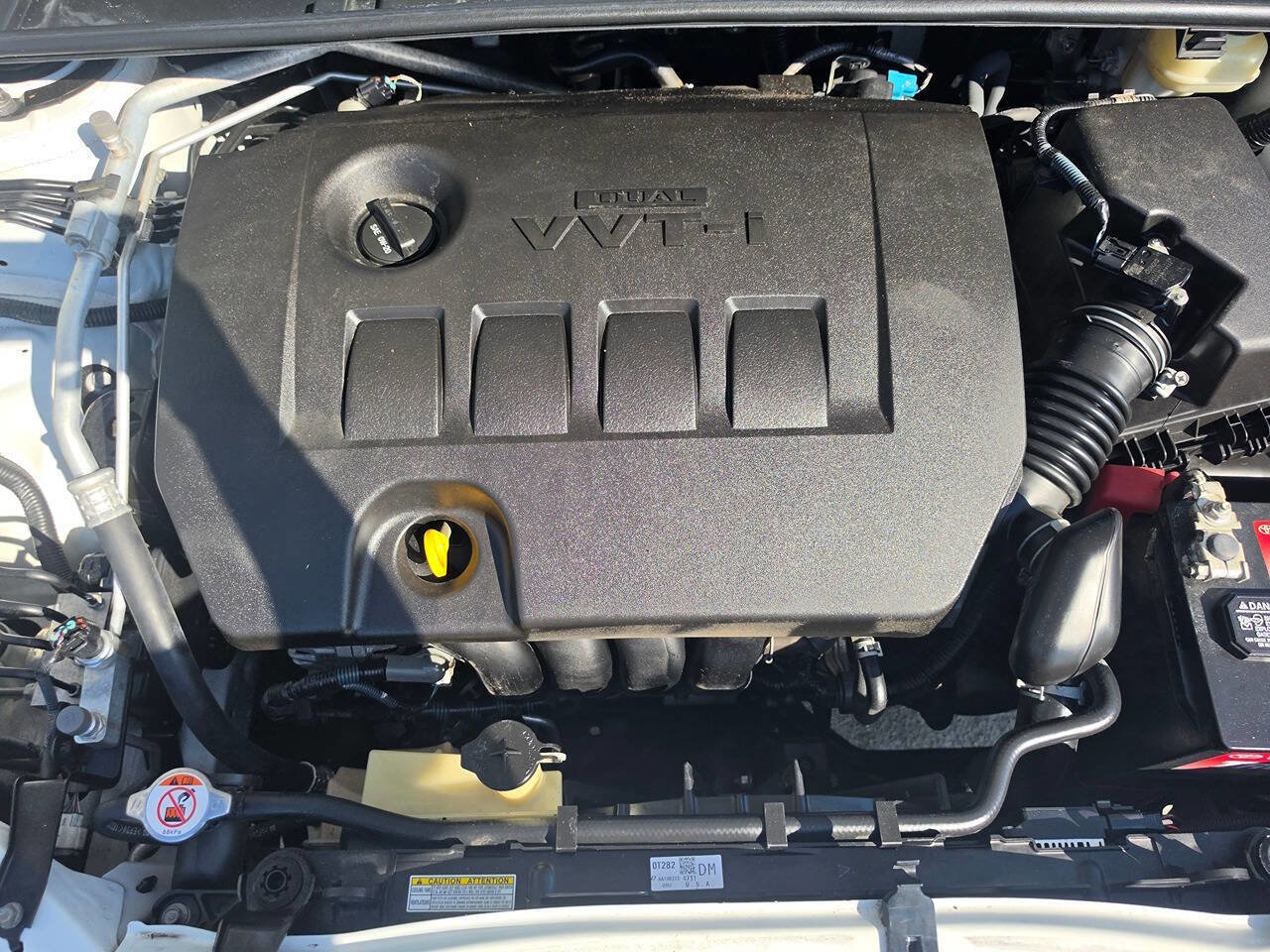 Used 2017 Toyota Corolla LE FWD image 51