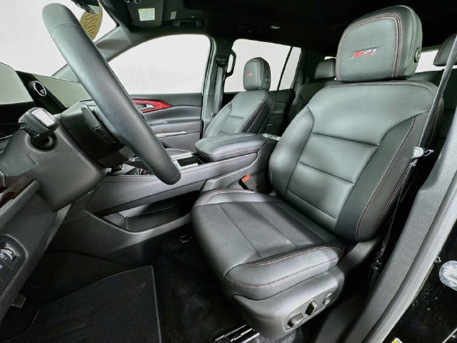 Used 2026 Chevrolet Traverse Z71 w/ Driver Confidence Package AWD/4WD image 11