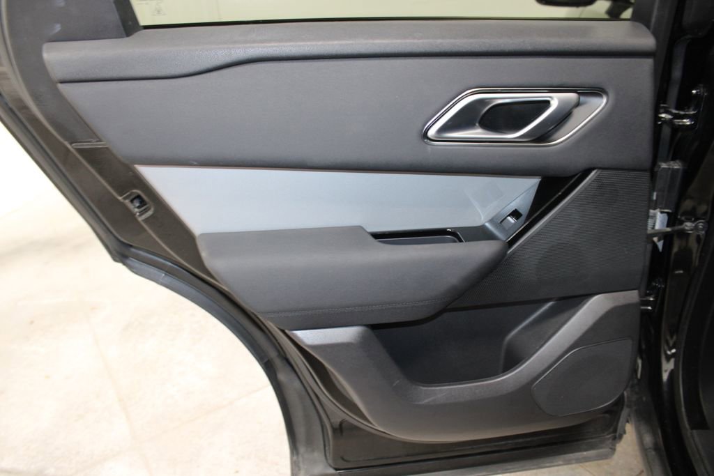 Used 2024 Land Rover Range Rover Velar S image 19
