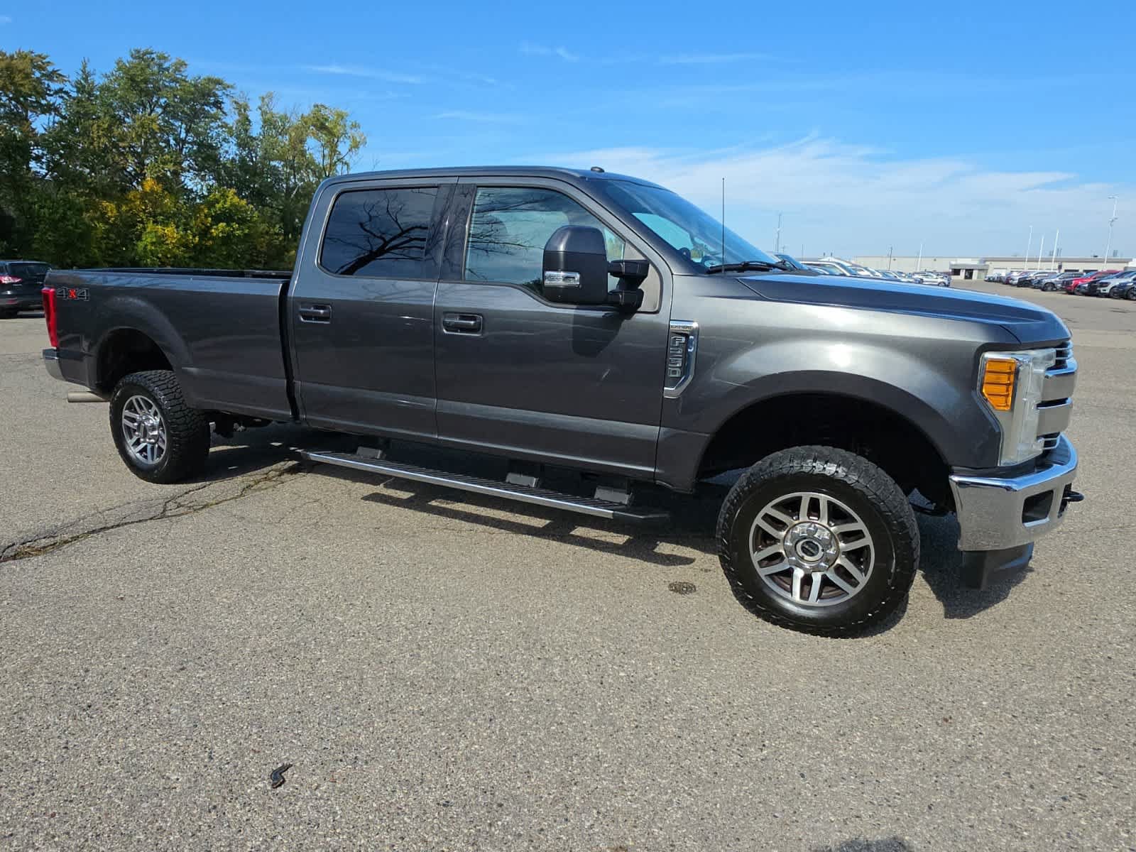 Used 2017 Ford F250 Lariat w/ Lariat Ultimate Package AWD/4WD image 6