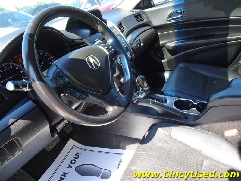 Used 2014 Acura ILX w/ Technology Package FWD image 13