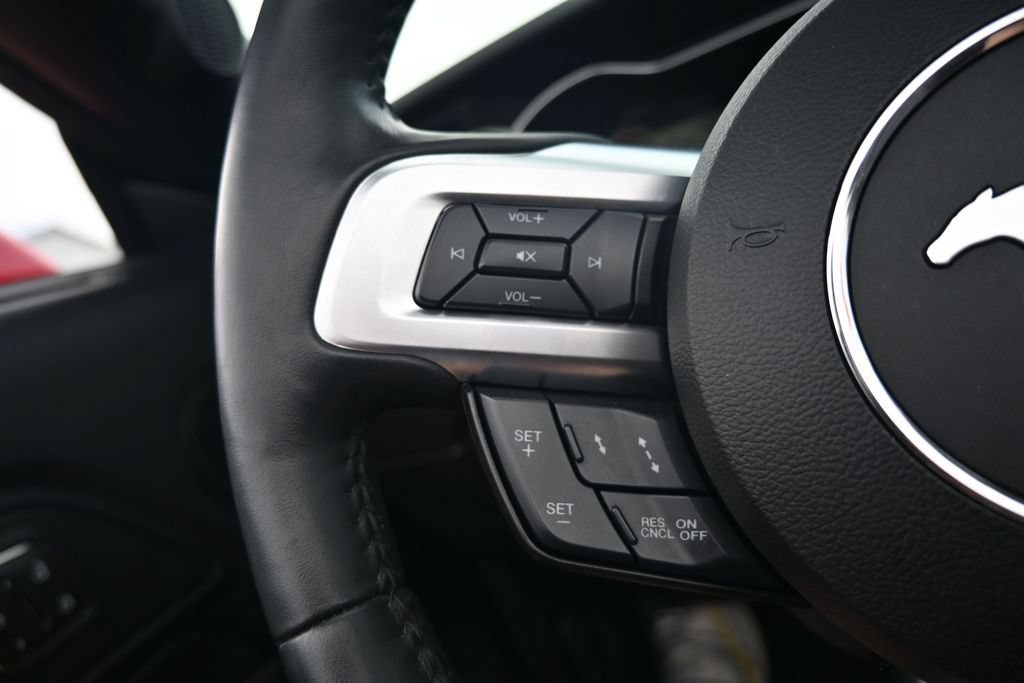 Used 2018 Ford Mustang GT Premium w/ Equipment Group 401A RWD image 29