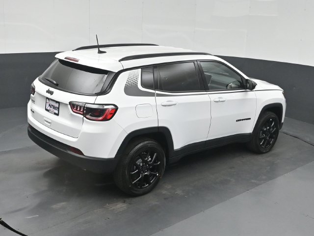 New 2027 Jeep Compass Latitude AWD/4WD image 42