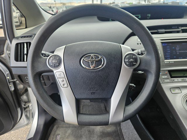Used 2015 Toyota Prius Three w/ Solar Roof Package image 12