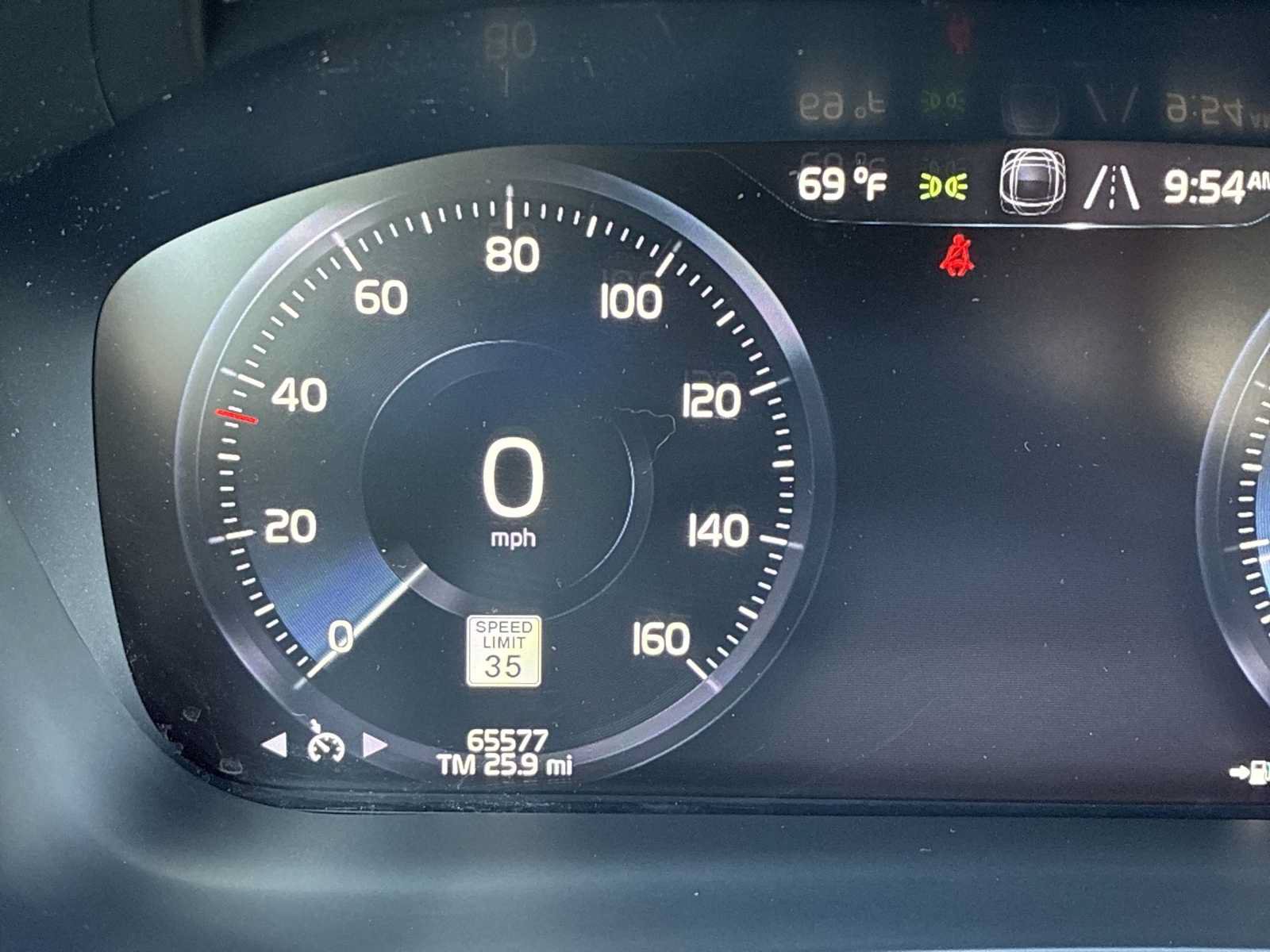 Used 2019 Volvo XC60 T6 Inscription w/ Protection Package Premier AWD/4WD image 10