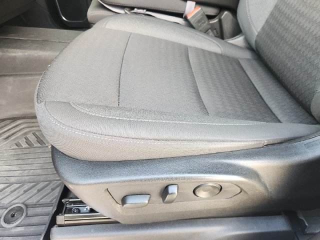 Used 2024 Chevrolet Silverado 2500 LT AWD/4WD image 26