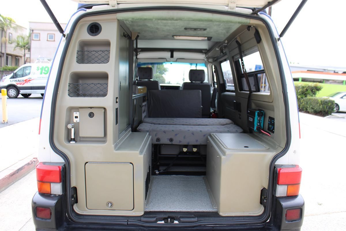 Used 1997 Volkswagen Eurovan Camper FWD image 18