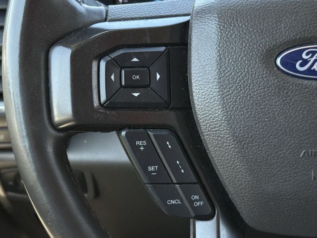 Used 2021 Ford Expedition Max Limited RWD image 11