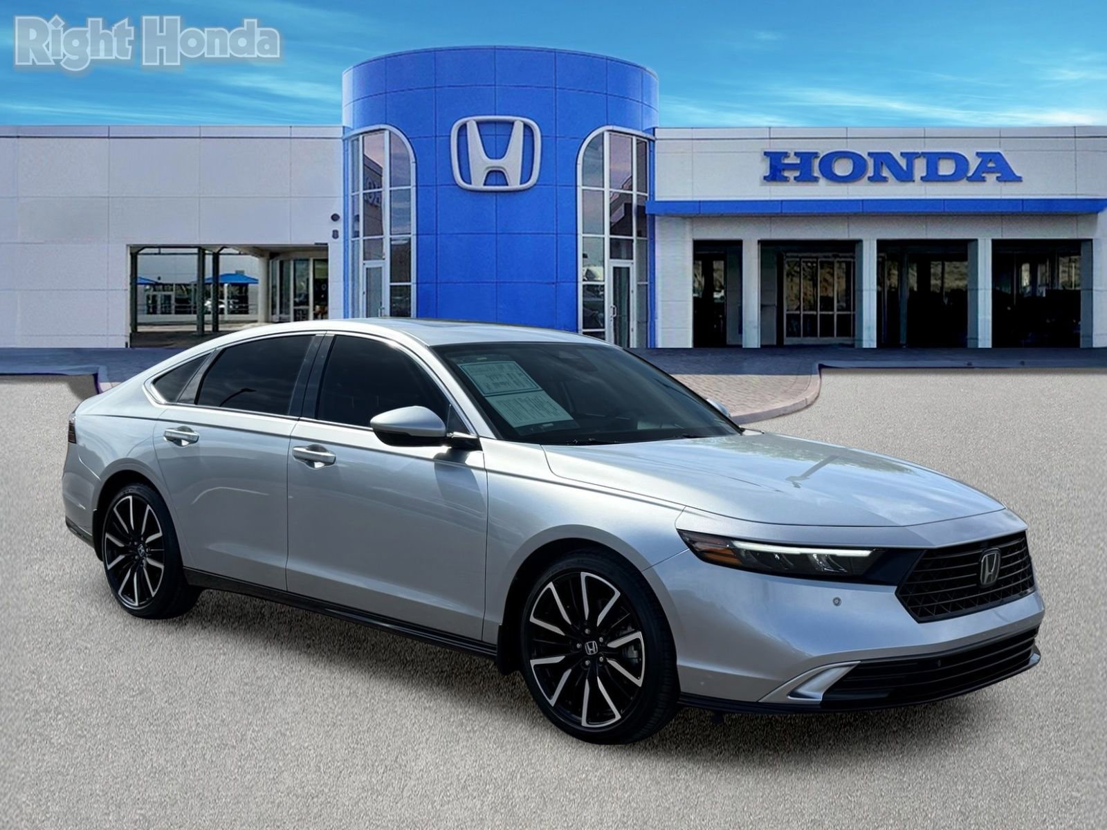 Certified 2025 Honda Accord Touring image 11