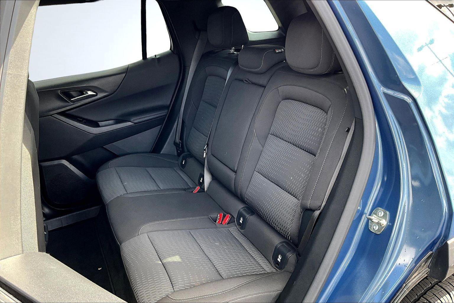 Used 2025 Chevrolet Equinox LT AWD/4WD image 26