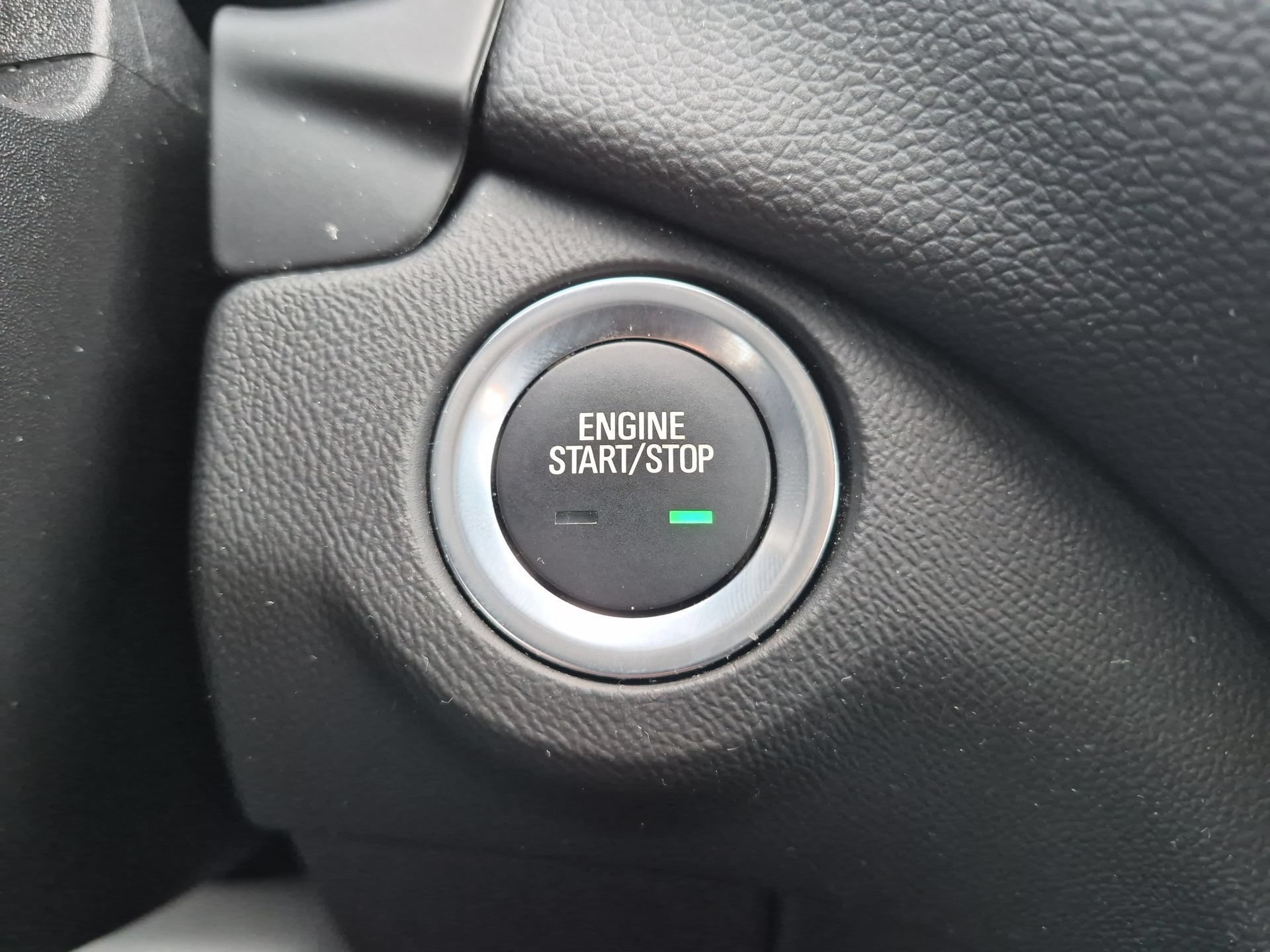 Certified 2022 Chevrolet Equinox LT AWD/4WD image 17