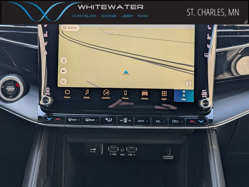 New 2026 Jeep Grand Wagoneer Summit w/ Premium Group III image 9