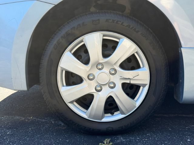 Used 2009 Nissan Sentra 2.0 S FWD image 29