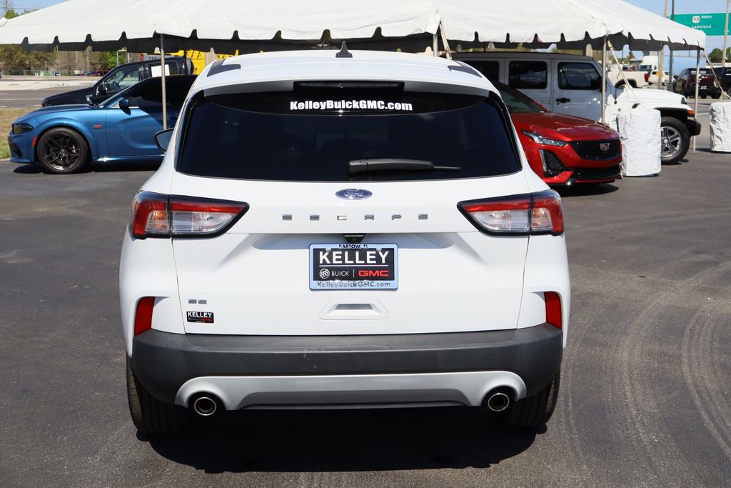 Used 2022 Ford Escape SE image 7