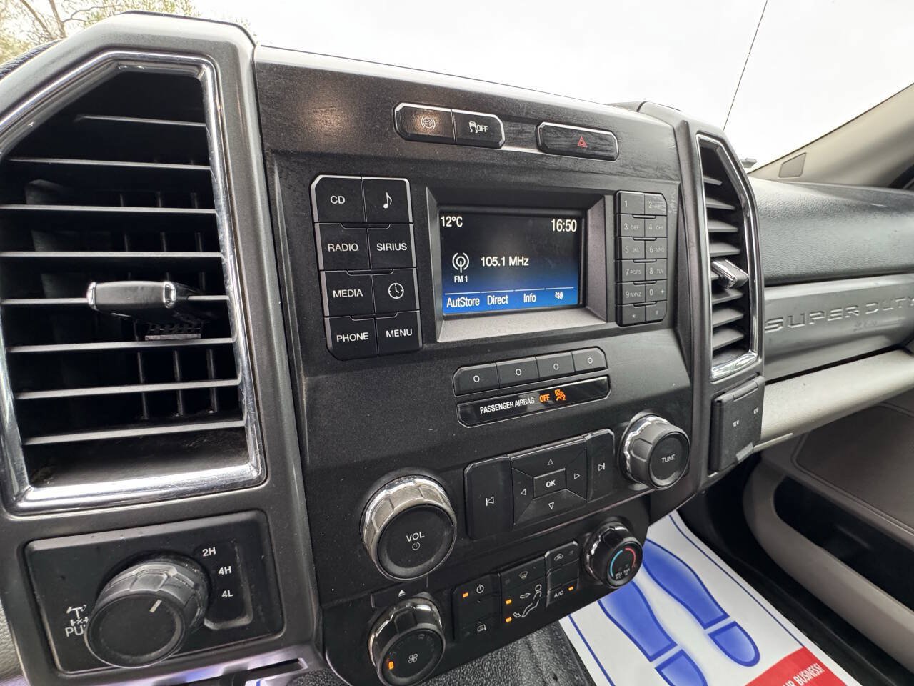 Used 2017 Ford F350 XLT w/ XLT Value Package AWD/4WD image 30