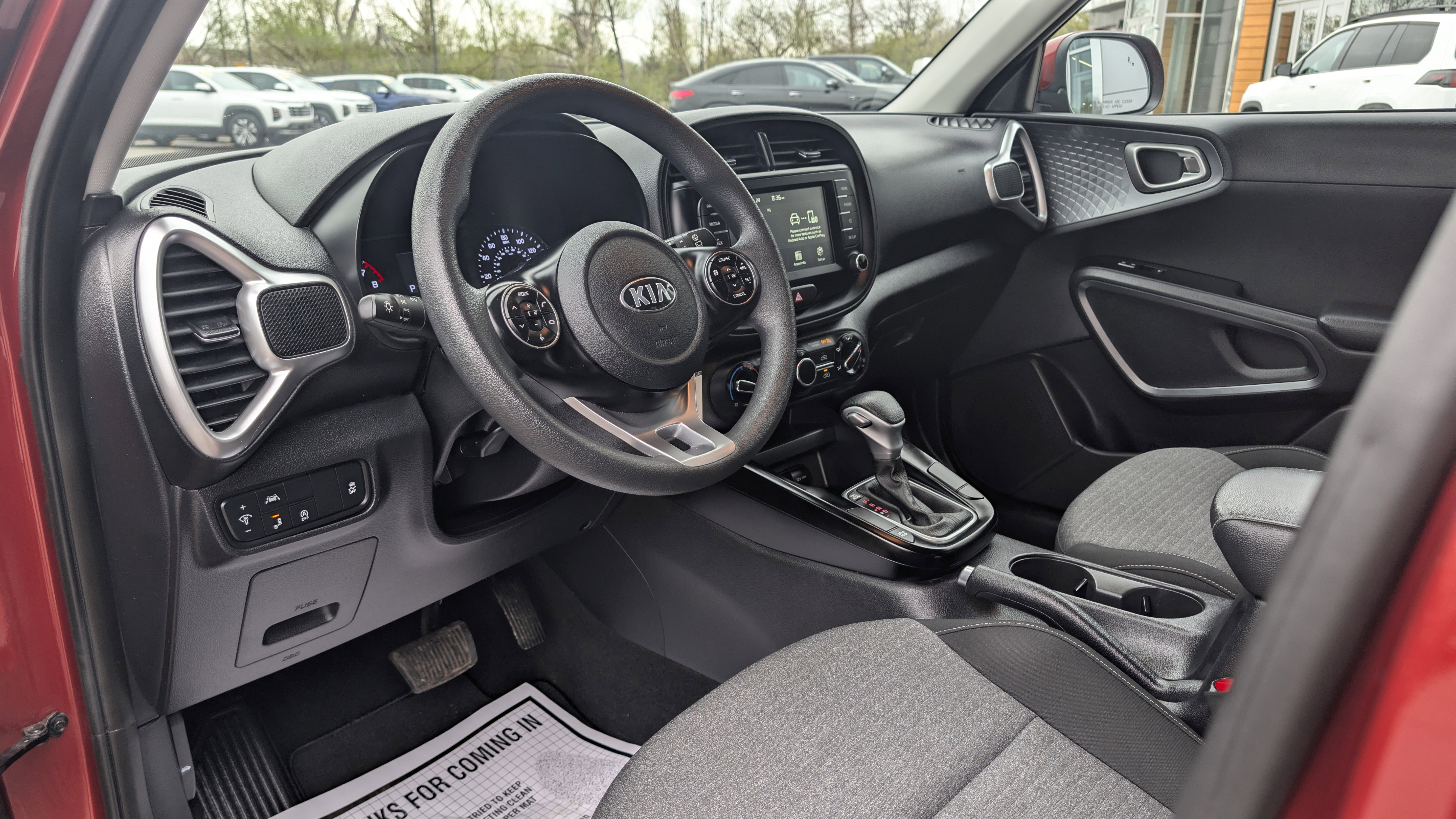 Used 2020 Kia Soul S FWD image 13