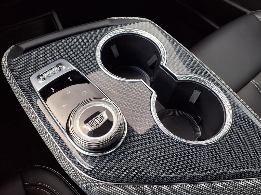 New 2026 Cadillac Optiq Sport 1 w/ LPO, Floor Liner Package image 22